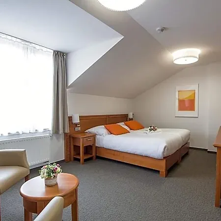 Pod Věží Hotel Strážnice