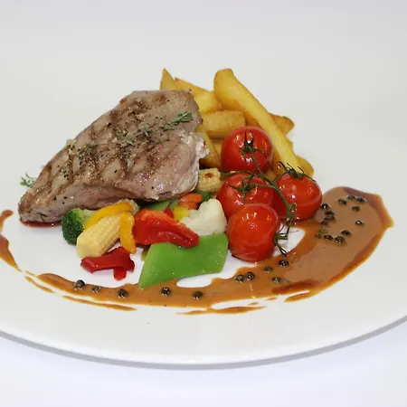 Pod Vezi Hotel 3*